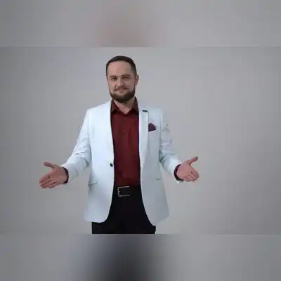 罗薇骐